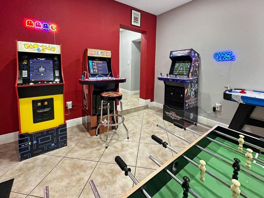 Escape Gameroom, Bar, Bbq, Spacious,King Bed, All Luxury Mattresses, Near Beach, 6 Blocks Away From Bars, Nite Clubs, Res, Shops Miami Ngoại thất bức ảnh